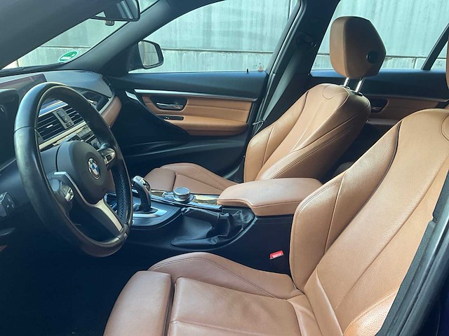 2019 bmw 3-serie touring 320i personenauto - afbeelding 9 van  27
