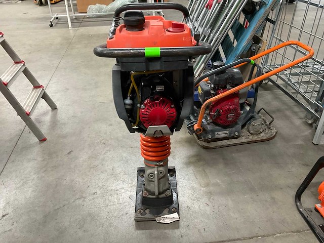 2019 bomag bt 60 trilstamper - afbeelding 3 van  8