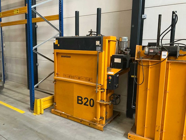 2019 bramidan b20 balenpers - afbeelding 1 van  9