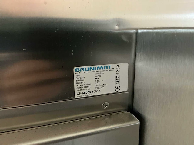 2019 brunimat premium 650 premium 650 melktap met muntautomaat - afbeelding 9 van  25