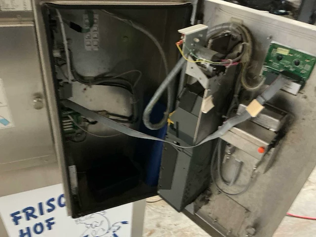 2019 brunimat premium 650 premium 650 melktap met muntautomaat - afbeelding 4 van  25