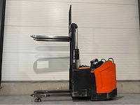2019 bt spe200dn 2000kg meerijstapelaar - afbeelding 7 van  10