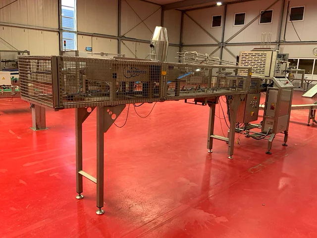 2019 burg metaal dsl-1 rvs bakjes vul- en dekselsluit verpakkingslijn - afbeelding 1 van  17