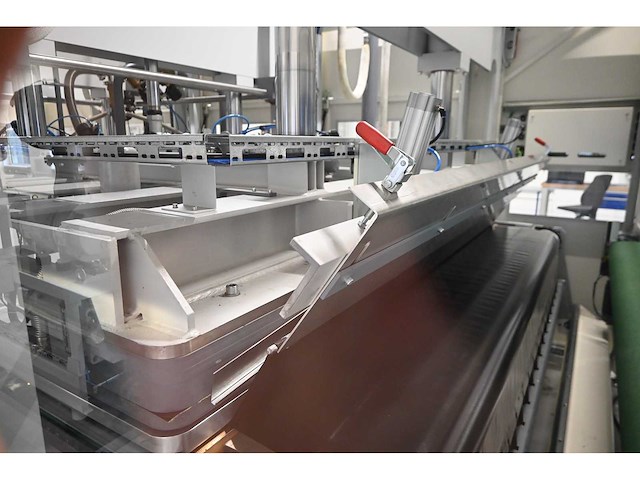 2019 burkle easy lam 2142-1 hvf / ifl laminator line (c) - afbeelding 10 van  38