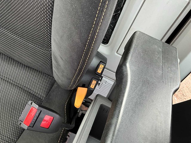 2019 caterpillar 323 next gen rupsgraafmachine - afbeelding 30 van  43