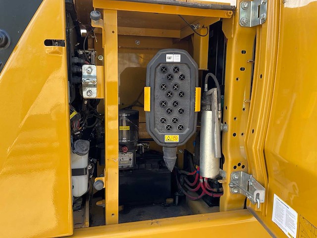 2019 caterpillar 323 rupsgraafmachine (c) - afbeelding 12 van  21