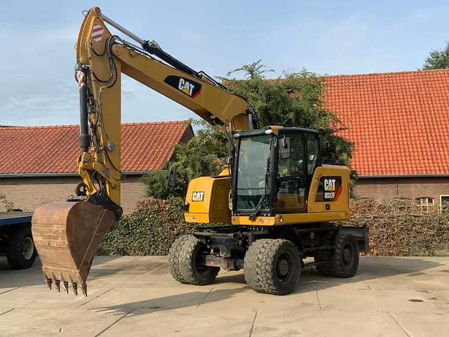 2019 caterpillar m317f banden graafmachine - afbeelding 23 van  44