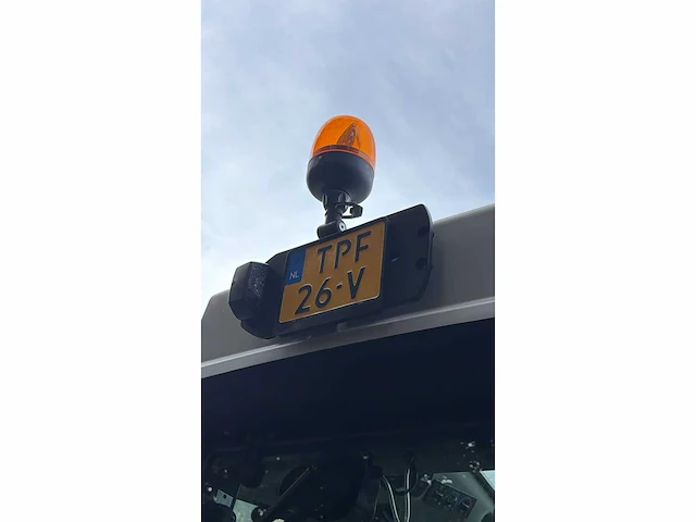 2019 claas elios 240 vierwielaangedreven landbouwtractor - afbeelding 5 van  15