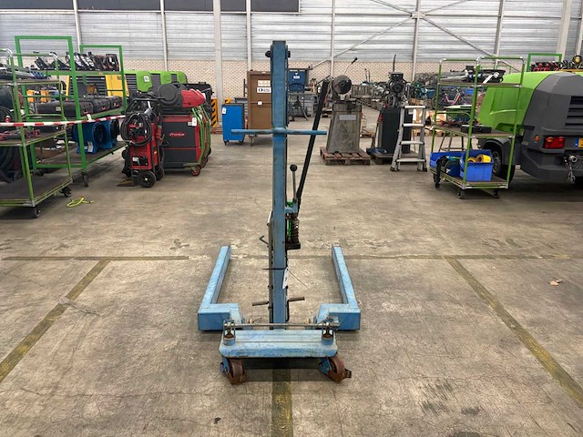 2019 columbus mckinnon hwk kls 1.0 mobiele hefkraan - afbeelding 12 van  15