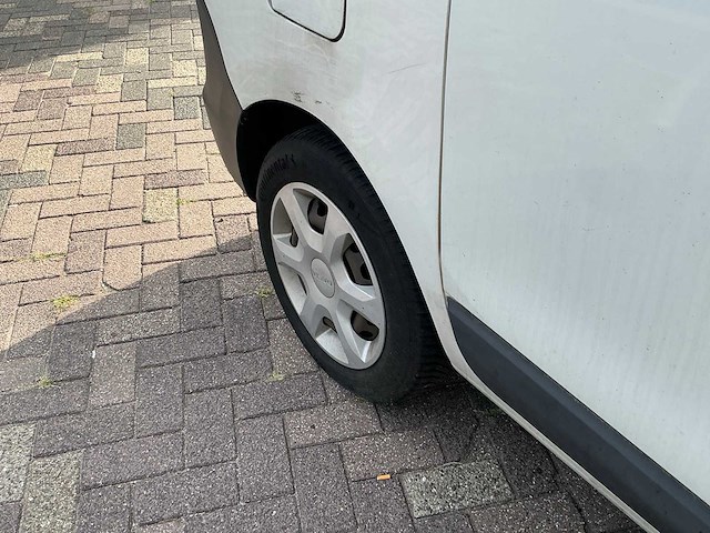 2019 dacia dokker 1.5 dci 75 essential bedrijfswagen - afbeelding 9 van  30