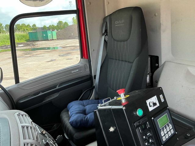 2019 daf cf300 vuilniswagen - afbeelding 18 van  26