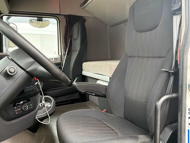 2019 daf xf vrachtwagen - afbeelding 19 van  34