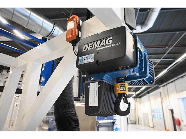 2019 demag / masévon - 4-delige afzuiginstallatie met hijsframe voorzien van 2 x demag dc com 5-500 kg kettingtakels - afbeelding 13 van  16