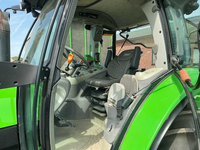 2019 deutz-fahr 6140 vierwielaangedreven landbouwtractor - afbeelding 28 van  58