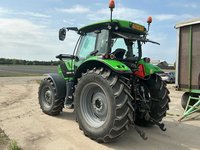 2019 deutz-fahr 6140 vierwielaangedreven landbouwtractor - afbeelding 20 van  59
