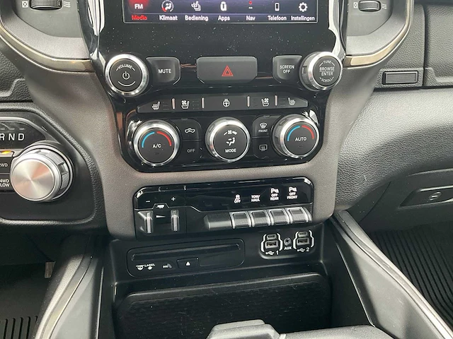 2019 dodge ram 1500 5.7 v8 4x4 cc rebel bedrijfswagen v-34-dfj - afbeelding 22 van  46