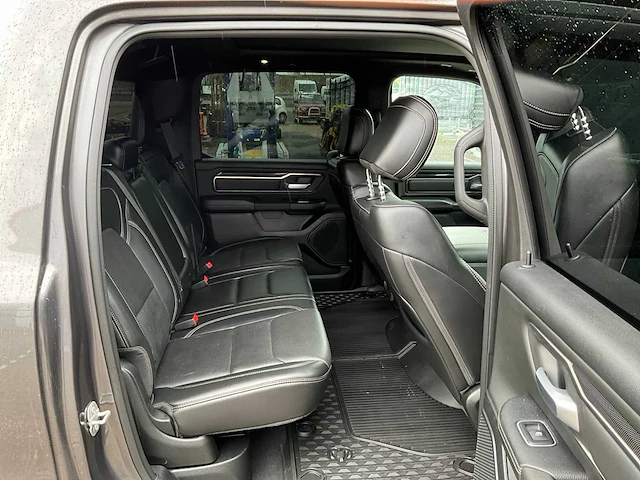 2019 dodge ram 1500 5.7 v8 4x4 cc rebel bedrijfswagen v-34-dfj - afbeelding 33 van  46