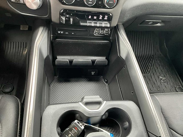 2019 dodge ram 1500 5.7 v8 4x4 cc rebel bedrijfswagen v-34-dfj - afbeelding 21 van  43