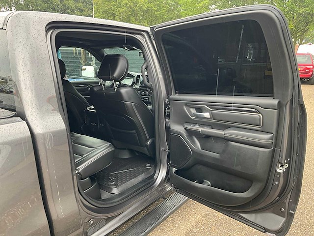 2019 dodge ram 1500 5.7 v8 4x4 cc rebel bedrijfswagen v-34-dfj - afbeelding 29 van  43