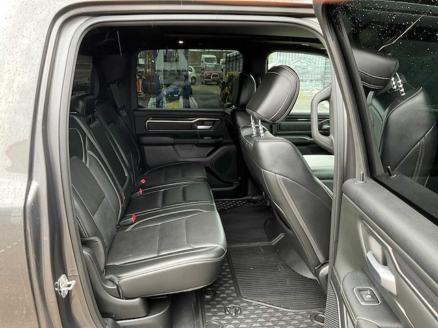 2019 dodge ram 1500 5.7 v8 4x4 cc rebel bedrijfswagen v-34-dfj - afbeelding 30 van  43
