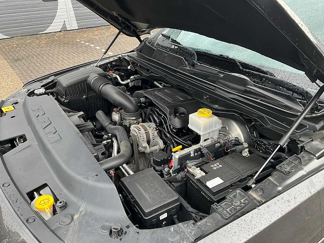 2019 dodge ram 1500 5.7 v8 4x4 cc rebel bedrijfswagen v-34-dfj - afbeelding 35 van  43