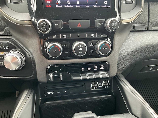 2019 dodge ram 1500 5.7 v8 4x4 cc rebel bedrijfswagen v-34-dfj - afbeelding 12 van  27