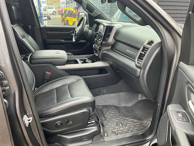 2019 dodge ram 1500 5.7 v8 4x4 cc rebel bedrijfswagen v-34-dfj - afbeelding 16 van  27