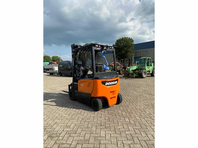 2019 doosan b25x-7 vorkheftruck - afbeelding 20 van  25