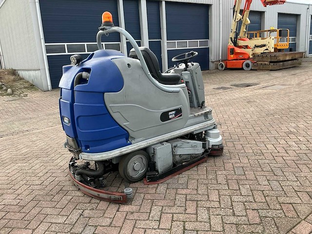 2019 dulevo r025 schoonmaakapparaat - afbeelding 12 van  15