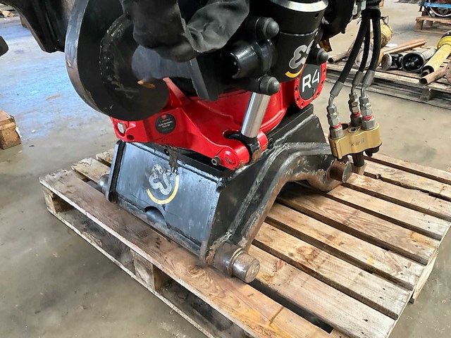 2019 eurosteel rototilt r4 draaikantelstuk “cw30” - afbeelding 11 van  13