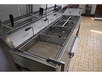 2019 everbake capway creare automatic 4-delige rvs oliebollen friteuse met pneumatisch opduwsysteem - afbeelding 6 van  9