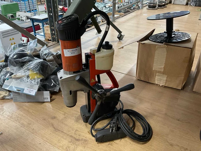 2019 fein kbm50auto magnetische boormachine - afbeelding 1 van  4