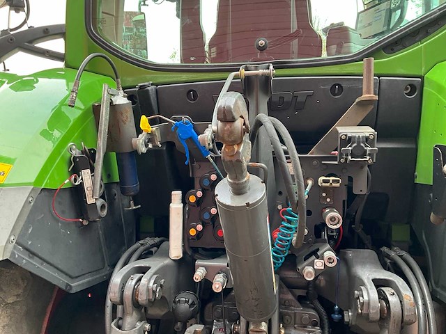 2019 fendt 516 profi plus vierwielaangedreven landbouwtractor - afbeelding 32 van  41