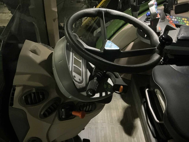2019 fendt 716 vario “slechts 125 uur” vierwielaangedreven landbouwtractor - afbeelding 17 van  40