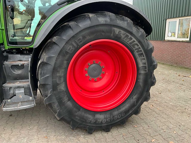 2019 fendt 720 vierwielaangedreven landbouwtractor - afbeelding 30 van  34