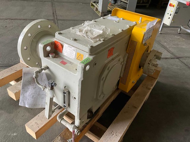 2019 flender nfe/46237053-00410-1 reductiekast - afbeelding 4 van  6