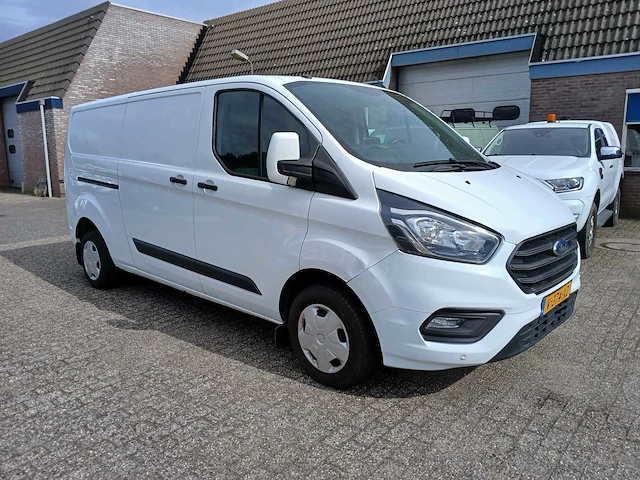 2019 ford transit custom 300 2.0 tdci l2h1 tr bedrijfswagen - afbeelding 14 van  19