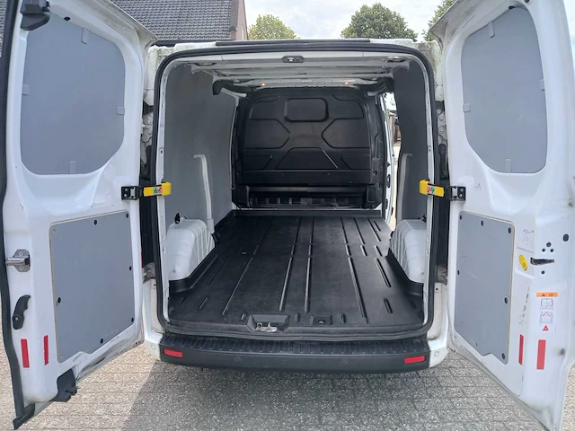 2019 ford transit custom 300 2.0 tdci l2h1 tr bedrijfswagen - afbeelding 15 van  19