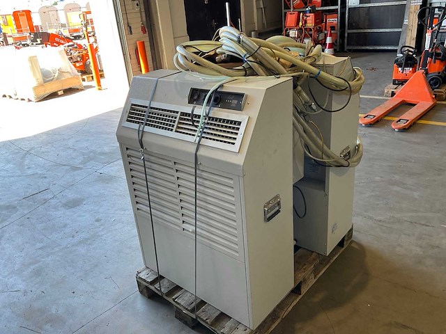 2019 fral facsw22 airconditioning (2x) - afbeelding 1 van  7