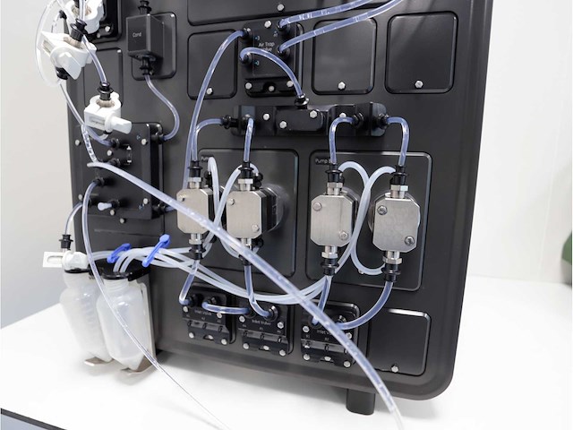 2019 ge healthcare äkta pilot 600 ge healthcare liquid chromatography system - afbeelding 4 van  5