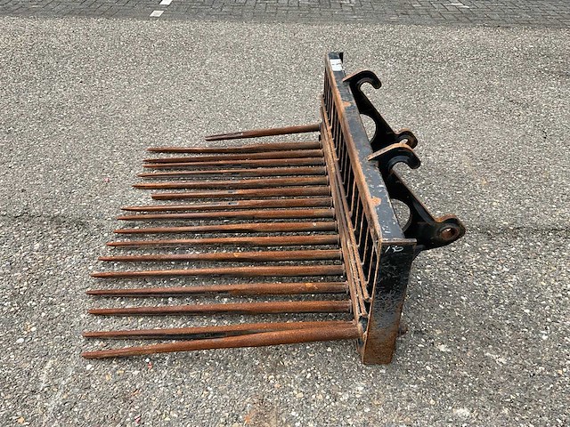 2019 giant tgr-1300-2t tegelriek - afbeelding 1 van  3