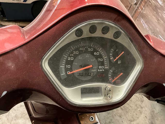 2019 gts bromscooter brommer - afbeelding 2 van  11