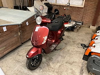 2019 gts bromscooter brommer - afbeelding 4 van  11