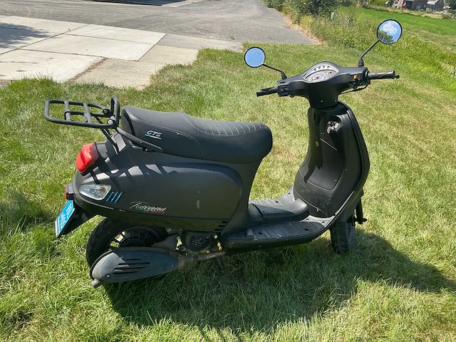 2019 gts snorscooter toscana pure scooter - afbeelding 12 van  15