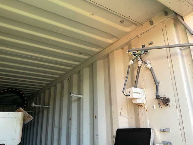 2019 gweike 3015 fiber lasersnijmachine met buislaser in 20ft zeecontainer - afbeelding 21 van  37