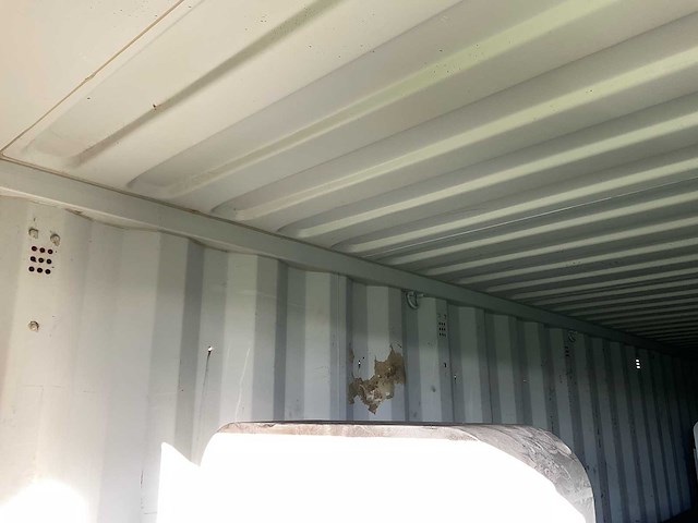 2019 gweike 3015 fiber lasersnijmachine met buislaser in 20ft zeecontainer - afbeelding 24 van  37