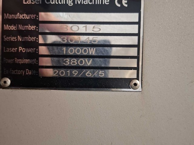 2019 gweike 3015 fiber lasersnijmachine met buislaser in 20ft zeecontainer - afbeelding 26 van  37