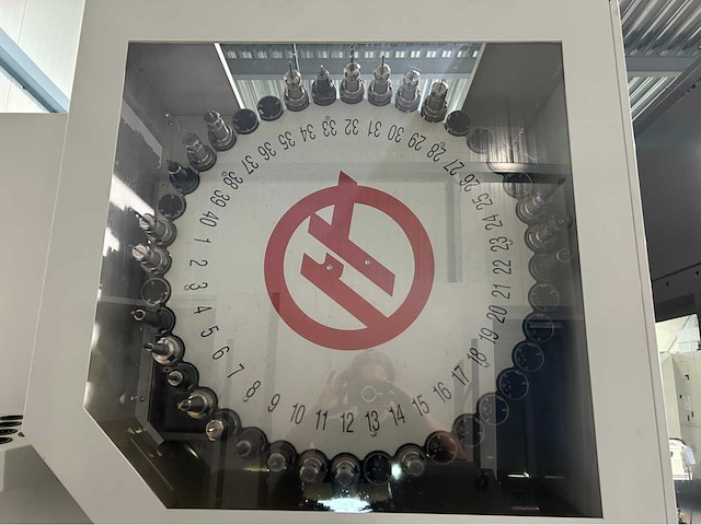 2019 haas umc 750 cnc universeel machinecentrum - afbeelding 5 van  19