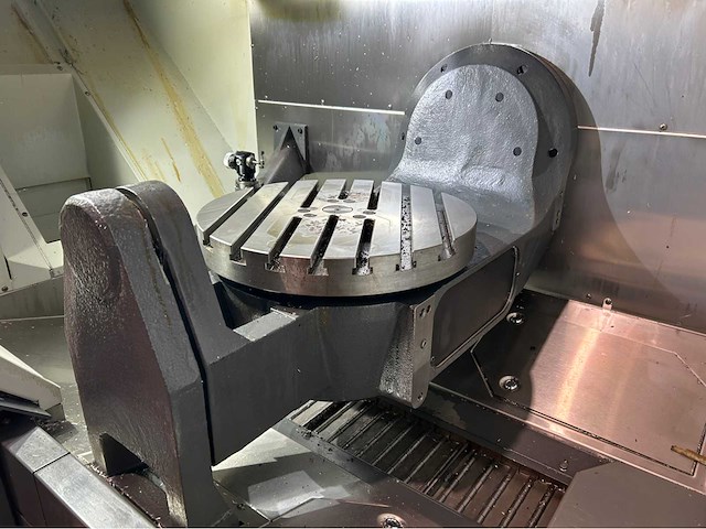 2019 haas umc 750 cnc universeel machinecentrum - afbeelding 18 van  19