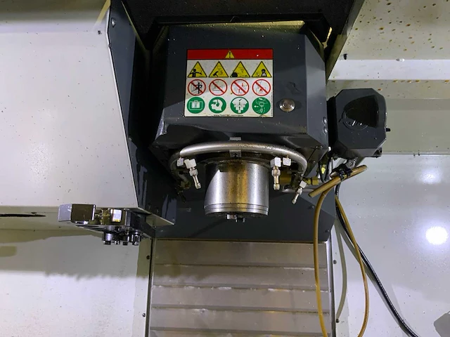 2019 haas vf 3yt verticale cnc bewerkingscentrum - afbeelding 8 van  22